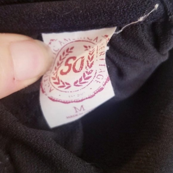 Beautiful design small Worthington blouse - Picture 4 of 4